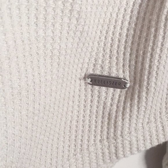 Hollister Waffle Knit Tie-Front Henley Top, Size S - Picture 5 of 5